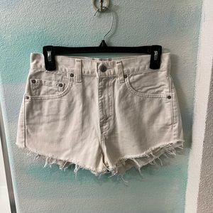 Levi’s 505 White Jean Shorts
